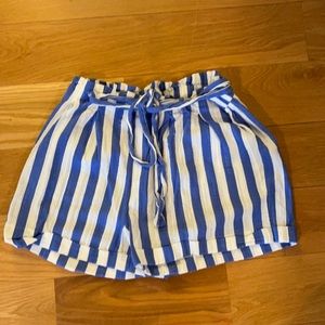 Paper-bag high waisted shorts